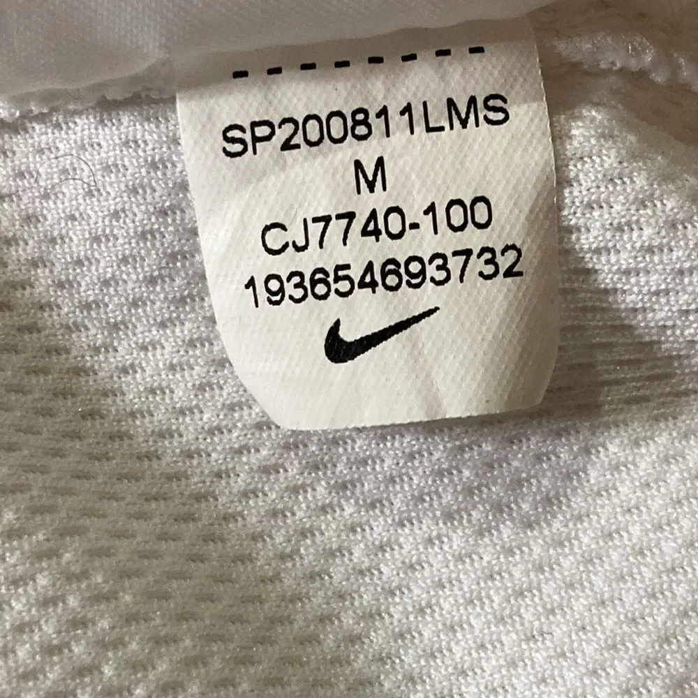 Nike Dri-Fit Shirt Kids Size M